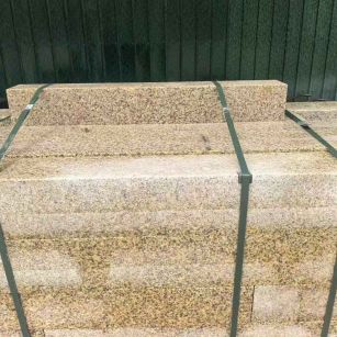 宿迁 黄金麻花岗岩石材机切面栏杆料半成品