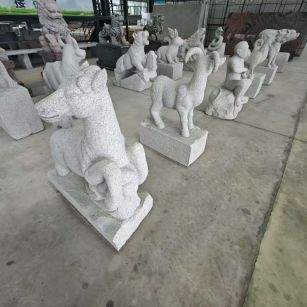 宿迁 芝麻白花岗岩造型立体雕刻——十二生肖