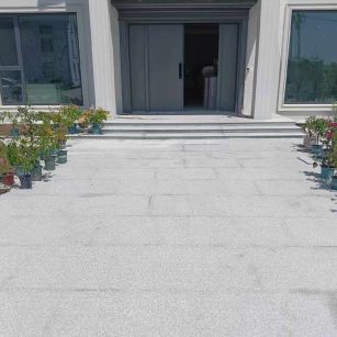 宿迁 芝麻白花岗岩地铺石地面铺装