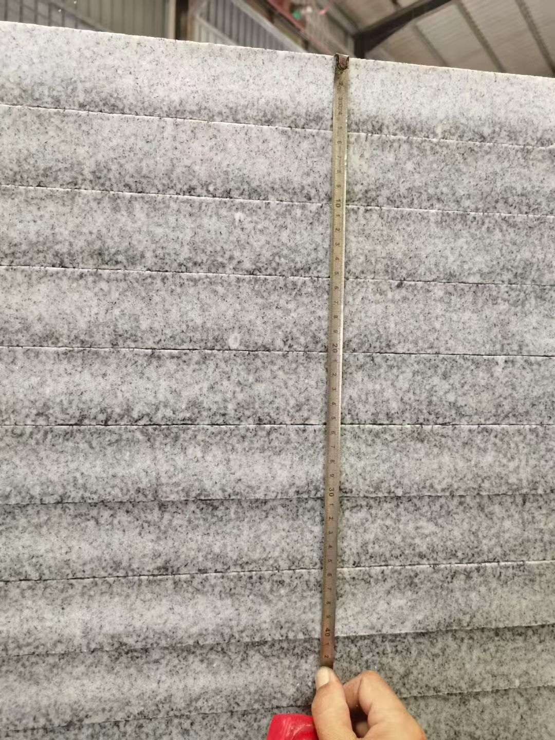 宿迁 芝麻白火烧成品厚薄均匀，B料价格接近A料质量