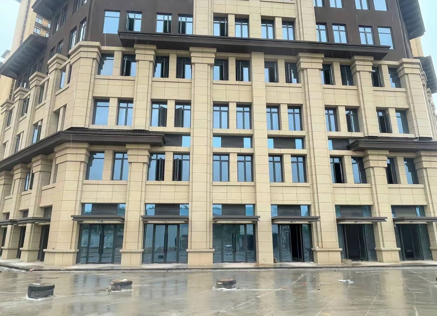 宿迁 黄金麻花岗岩荔枝面小区外墙干挂