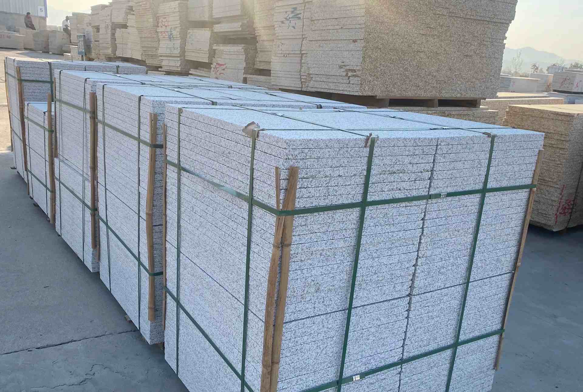 宿迁 白麻花岗岩荔枝面地铺石