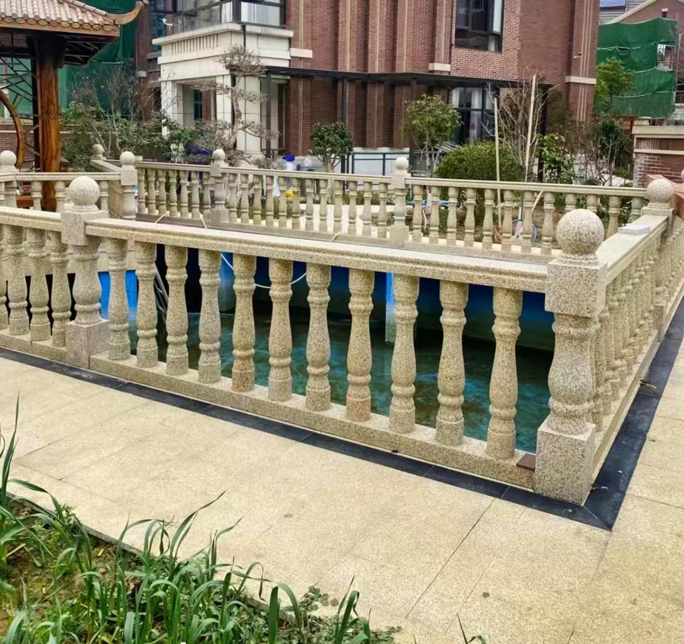 宿迁黄金麻花岗岩石材栏杆，扶手，将军柱，花瓶柱