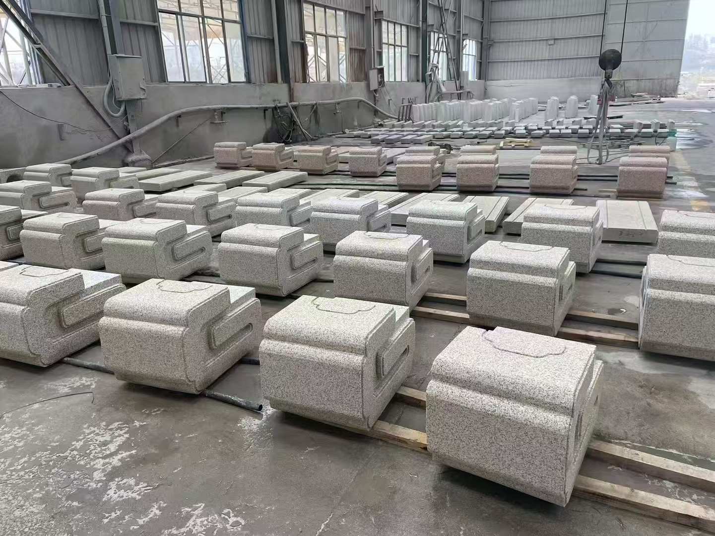 宿迁 白麻花岗岩异形加工-石凳，坐凳